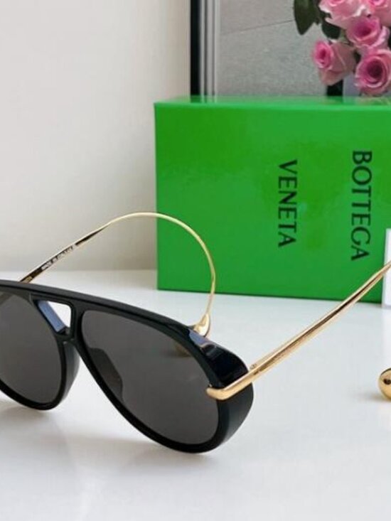 Bottega Veneta Drop Aviator Sunglasses main image 7